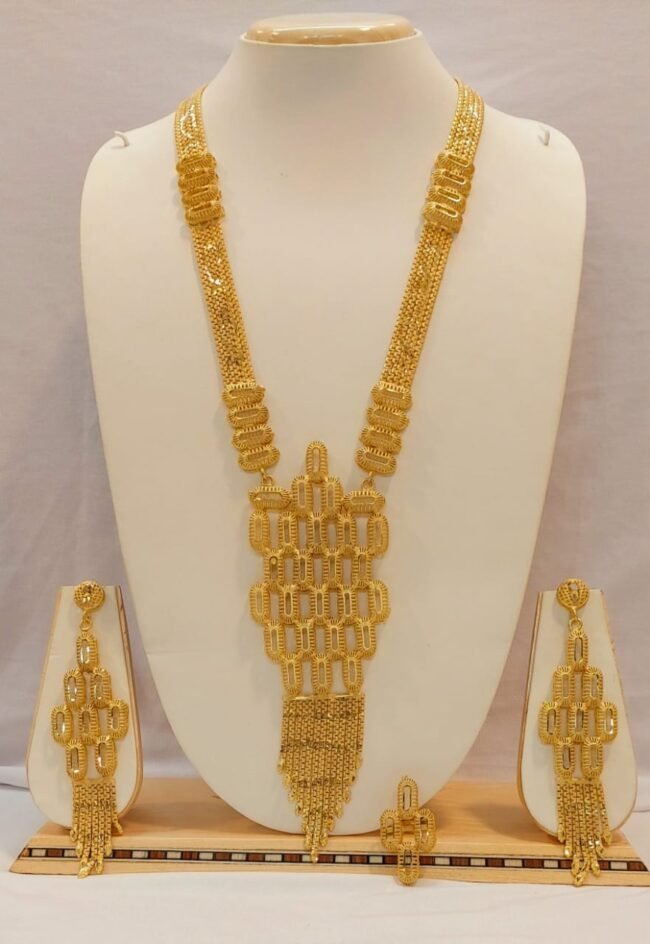 Beautiful Party Wear Penndel Long Gold Forming Necklace Set For Women