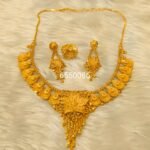 Latest African Women Designer Wedding Necklace Set